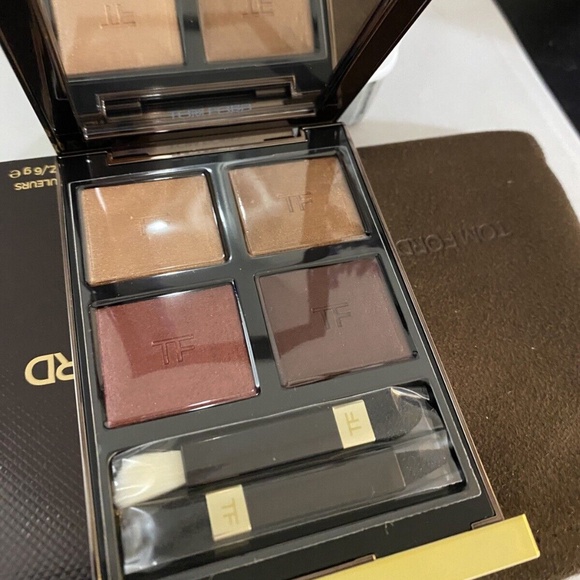 💋 Tom Ford Eye Color Quad, 04 Honeymoon *NEW - Picture 2 of 4